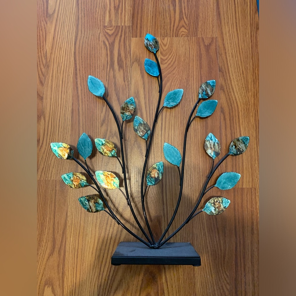 Decorative leaves piece turquoise and brown